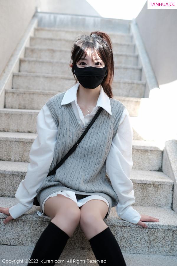 佘贝拉  [XiuRen]高清写真图 2023.01.17 No.6145 佘贝拉Bella 南京旅拍第2张图片